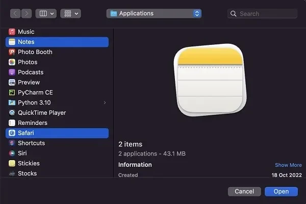 Select Startup Apps in macOS Sequoia